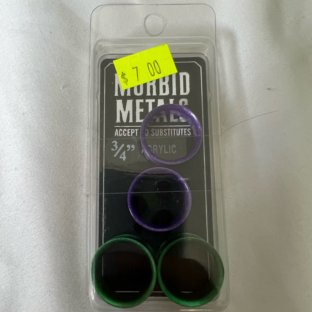 Unused Hot Topic Morbid Metals 3/4” Green and Purple Acrylic Gauges 4 pack